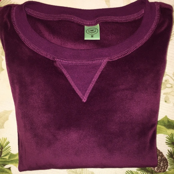 Honeydew Dream Queen Lounge Top - Picture 4 of 6